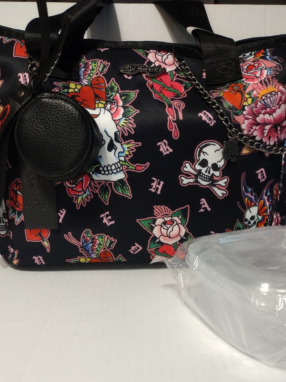 Ed Hardy Insulated Lunch Tote w/Change Purse/Wrist Strap/Lunch Containers